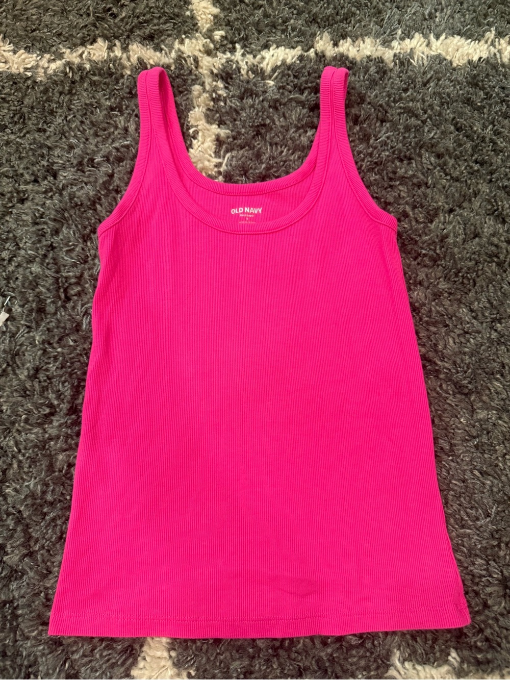 Old navy tank top size small EUC